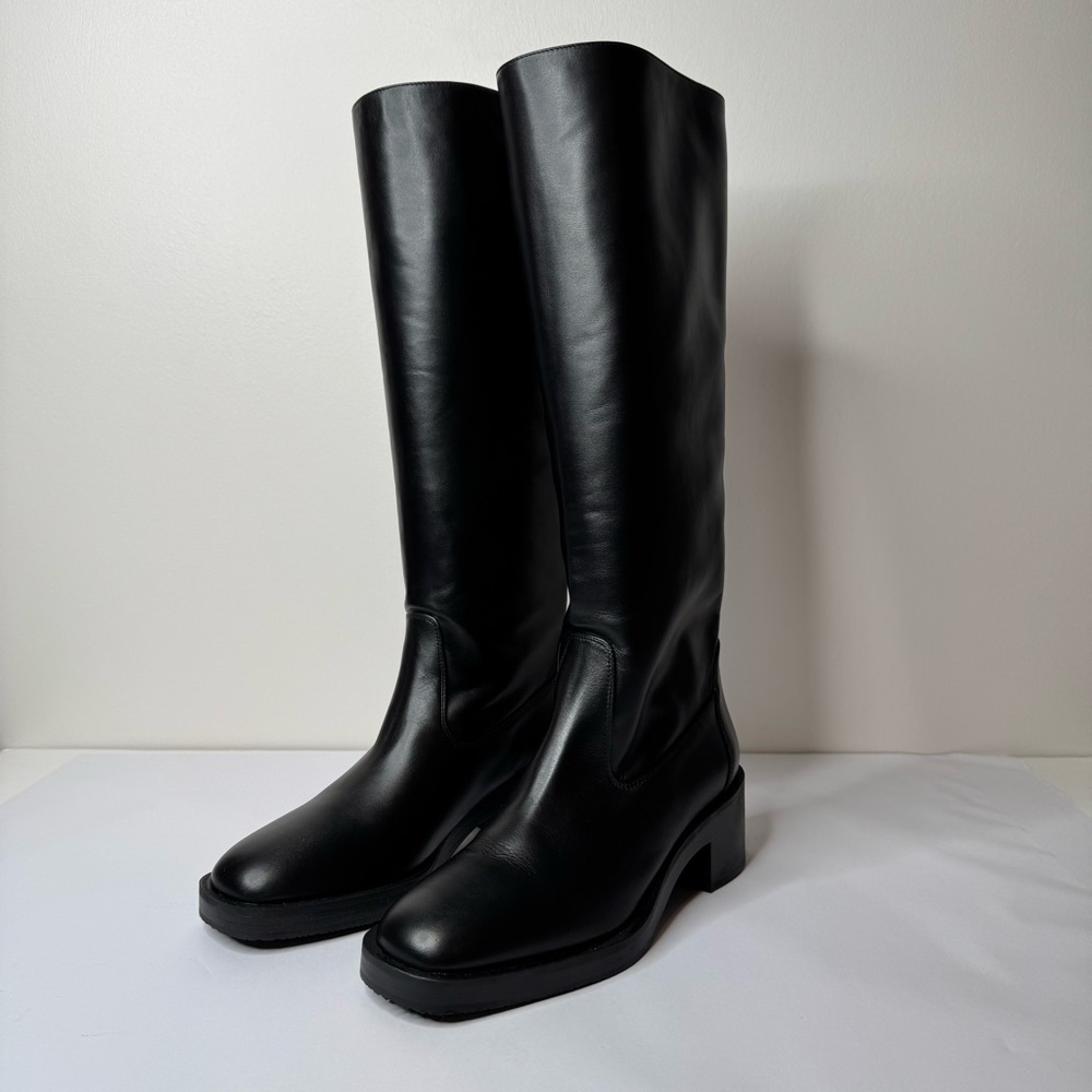 Stuart Weitzman Kaia Knee High Boots, Black, size 7.5